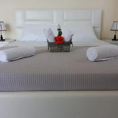 Sunset Viewhouse Homestay *